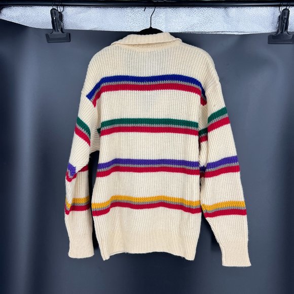 Boston Traders' Vintage Sweater - Picture 7 of 7